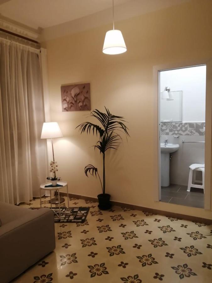 B&B Suleima Messina Ngoại thất bức ảnh